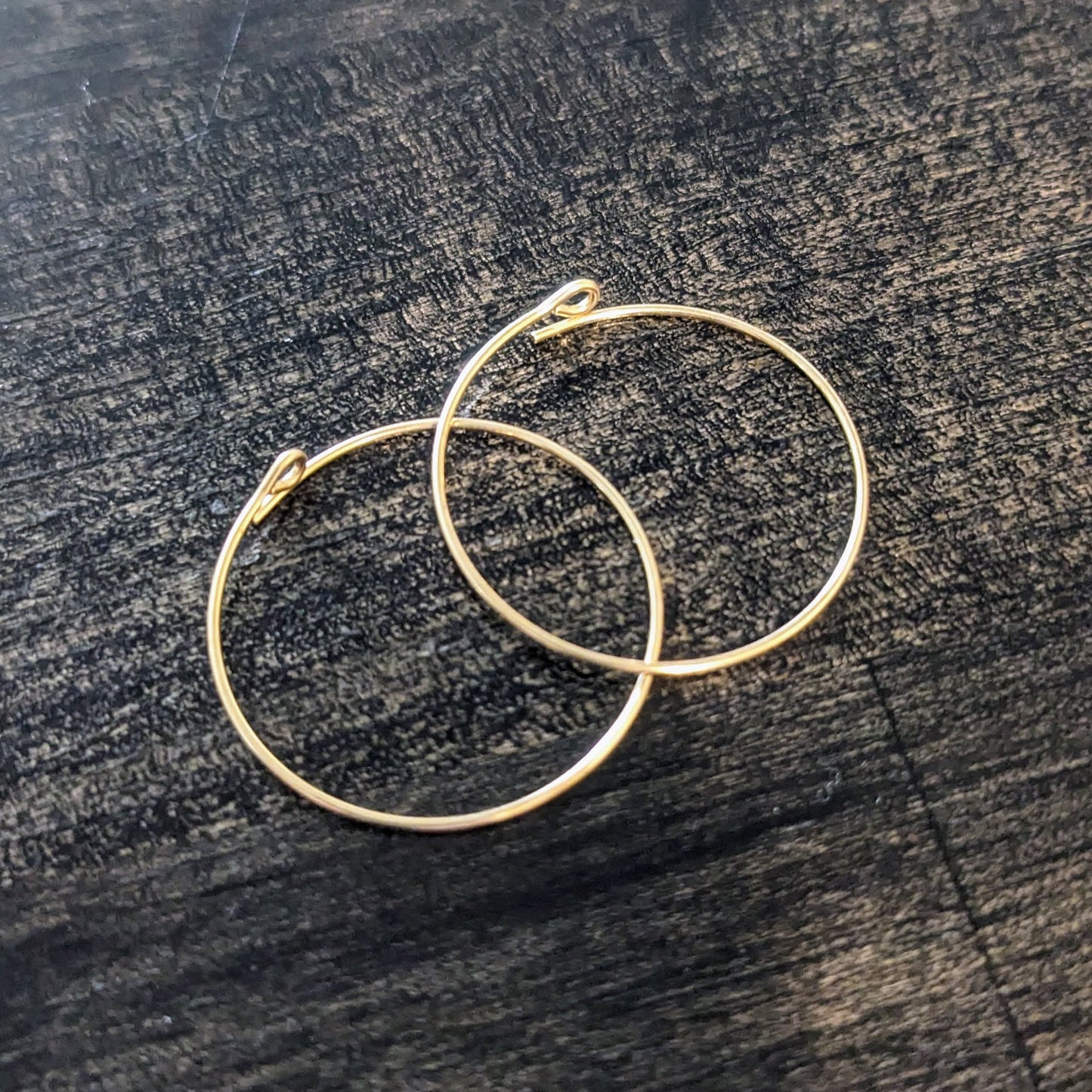 Round Hoop Earrings in 14kt Gold Filled, 20mm diameter, 21 gauge - sold by the pair