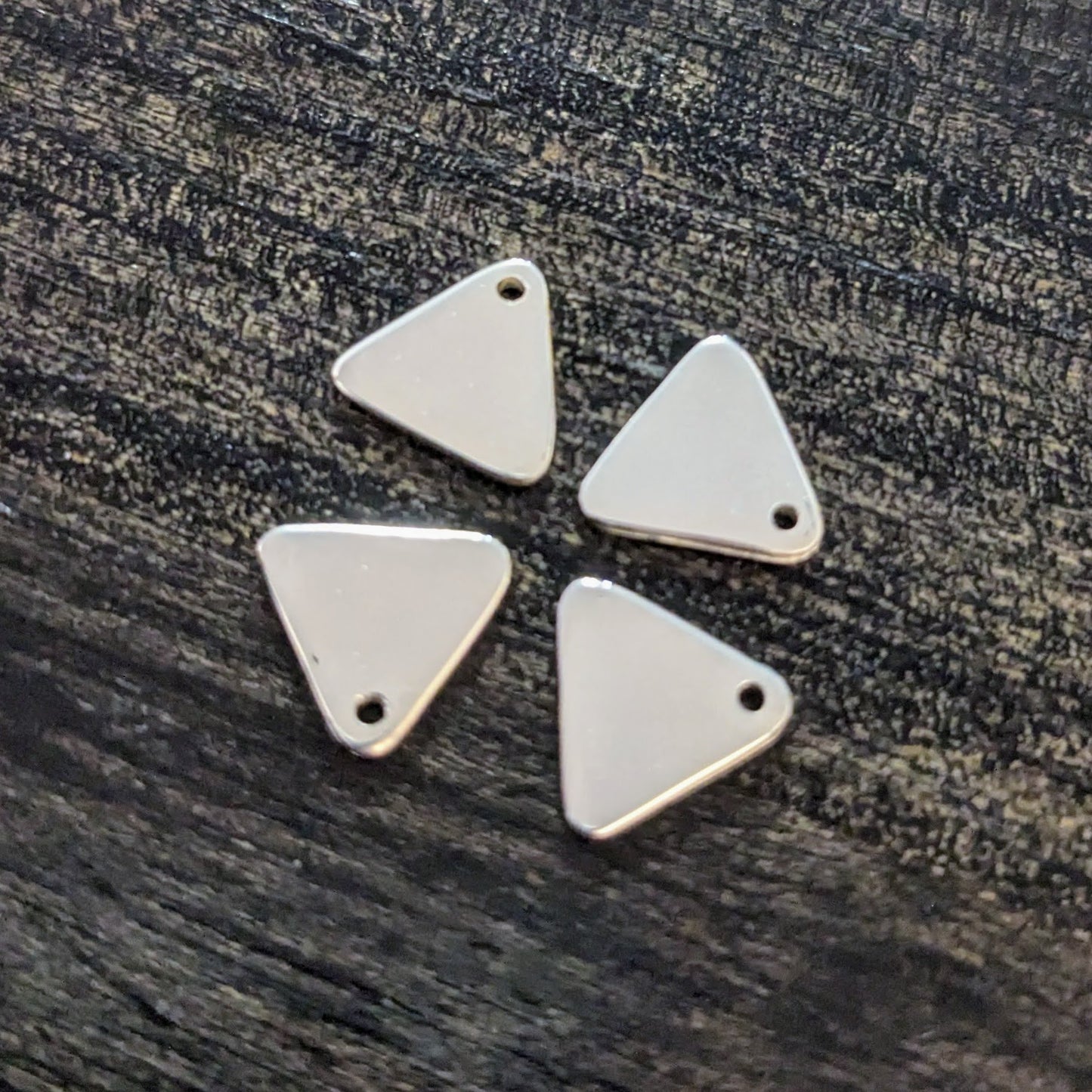 Bali Blank Triangle Tag, Sterling Silver, 8.5mm, 20 gauge thick (0.7 mm hole) - sold individually