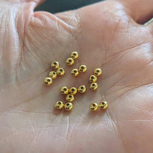 3mm Saucer Beads in 14kt gold filled, 2mm thick, 0.9mm hole - sold in sets of 10
