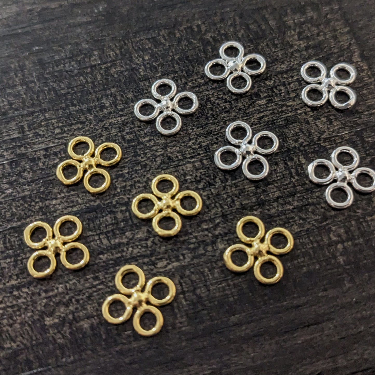 Bali 4-Leaf Clover Shamrock Links, 8mm x 8mm - sold individually