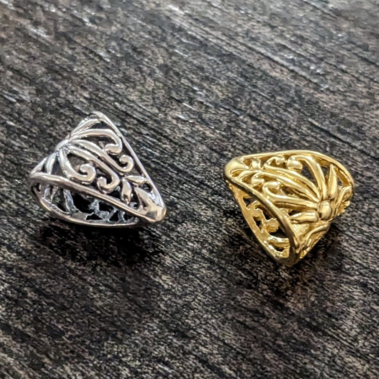 CLEARANCE Bali Pendant Bail, 11mm x 9mm (8.5mm x 5.5mm opening)
